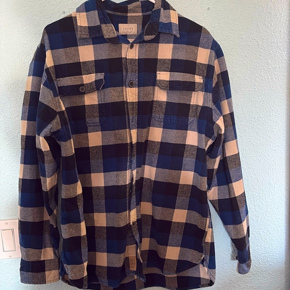 JACHS. Men’s flannel. Large. Like new!